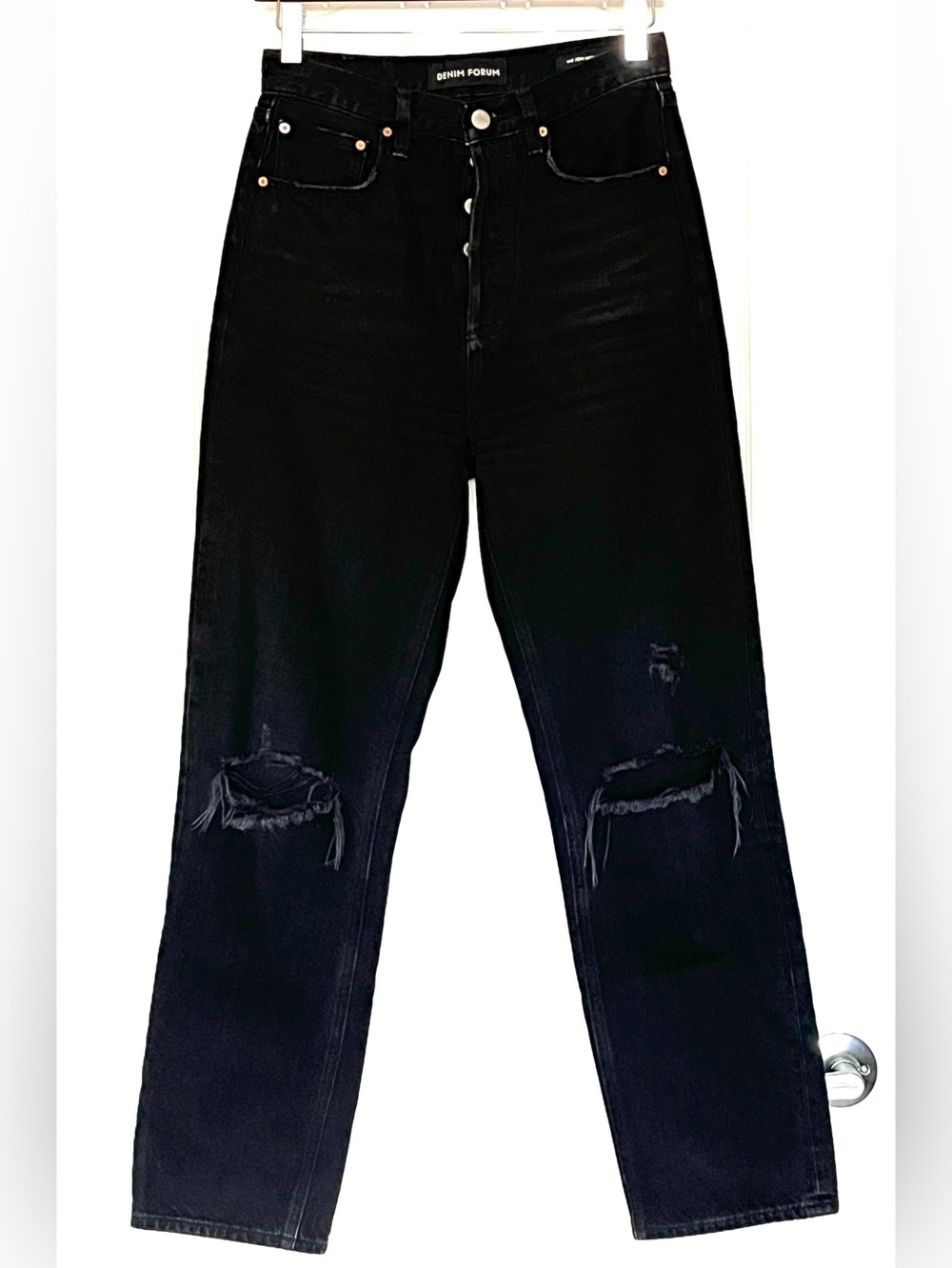 Aritzia Denim Forum The Joni High Rise Loose Black Distressed Jeans Size 24 - Picture 2 of 16